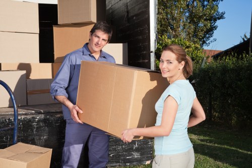 Organised storage units for Bigginhill removals
